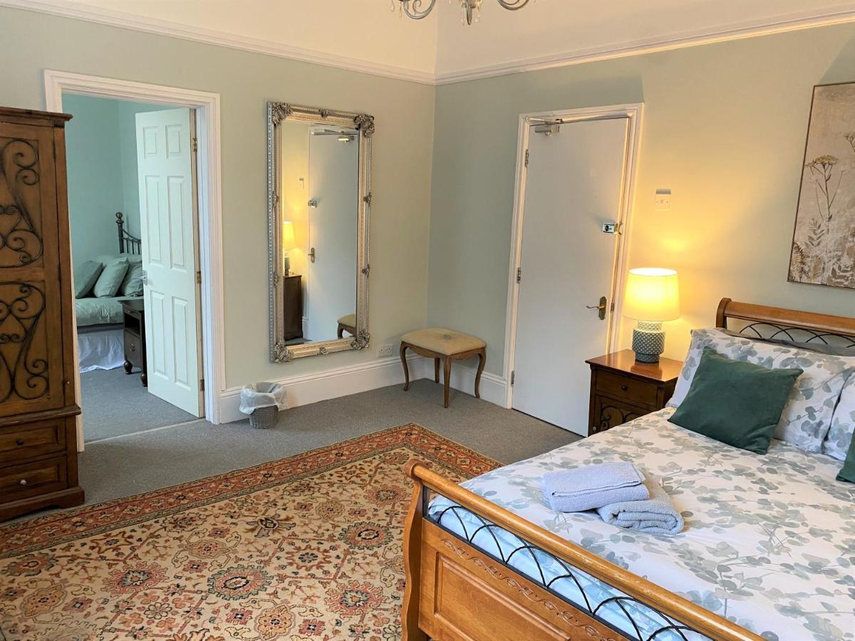 Villa With Park Views Close To Liverpool Centre Экстерьер фото