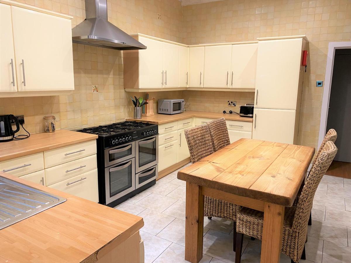 Villa With Park Views Close To Liverpool Centre Экстерьер фото
