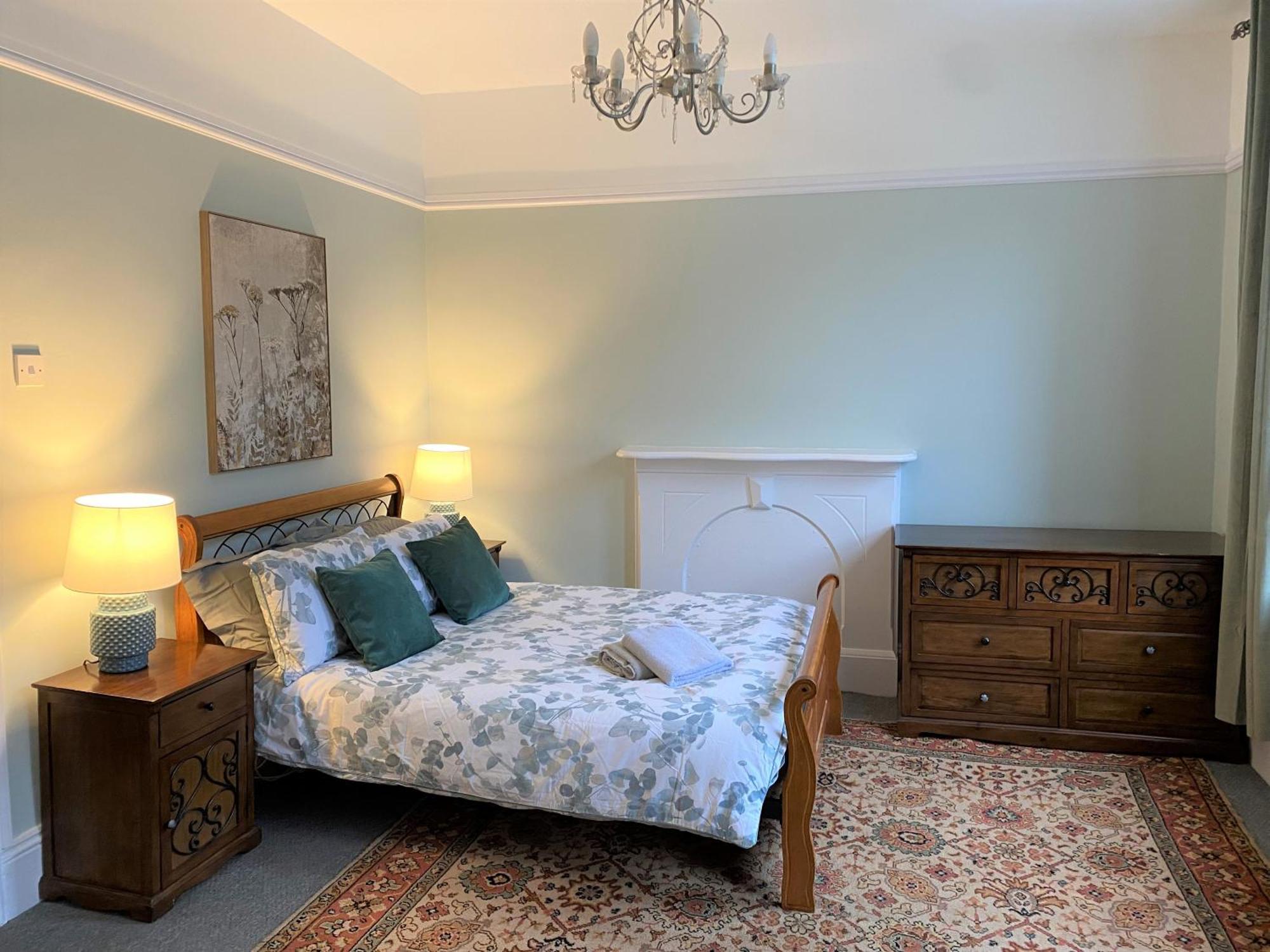 Villa With Park Views Close To Liverpool Centre Экстерьер фото